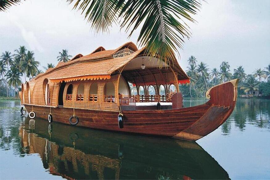 Alleppey Munnar Tour