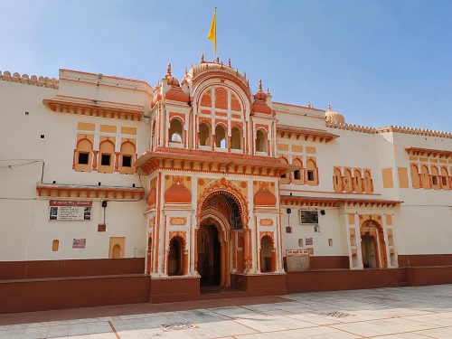Orchha Educational Tour Package